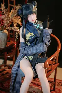 Coser Miyamoto Sakura as Ryuuka Hisaki (Blue Archive): Alluring Warrior Beauty 8059691834-16