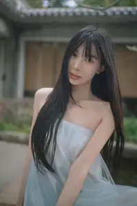 Xiao Yu: Orchid Garden Muse in YiTuYu Vol.8701 – Captivating Serenity Unveiled-47