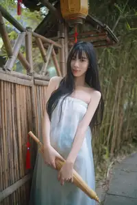 Xiao Yu: Orchid Garden Muse in YiTuYu Vol.8701 – Captivating Serenity Unveiled-41