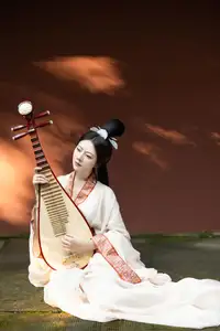 Yan Ru Yu's Timeless Hanfu Elegance: Discover YiTuYu Art Language Vol.8693-1