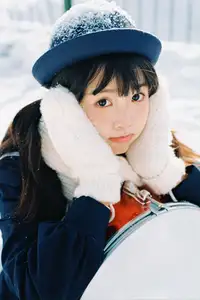 YiTuYu Vol.8663 Hu Jiao Hu Hu: JK Schoolgirl in Snow, Captivating Japanese Beauty-19