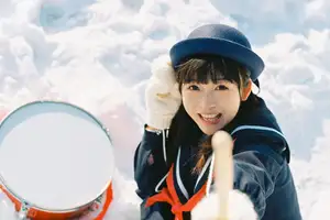 YiTuYu Vol.8663 Hu Jiao Hu Hu: JK Schoolgirl in Snow, Captivating Japanese Beauty-6