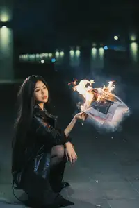 YiTuYu Vol.8615 Shi Yi: Fiery Allure & Decadent Style – A Mysterious Encounter-3