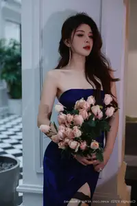 XiuRen No.10740: A Yi Sha's Captivating Charm Under City Lights-5