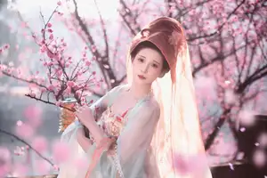 Bei Bei Mo's Grace: Hanfu Beauty Amidst Cherry Blossoms, YiTuYu Vol.8626-27