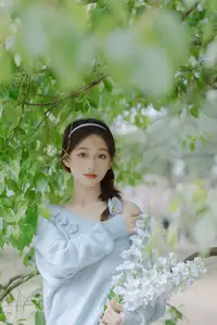 Lin Miao Xin: Captivating Spring Serenity in YiTuYu Vol.8645-16