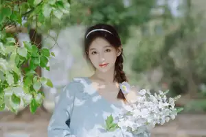 Lin Miao Xin: Captivating Spring Serenity in YiTuYu Vol.8645-28