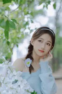 Lin Miao Xin: Captivating Spring Serenity in YiTuYu Vol.8645-33