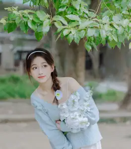 Lin Miao Xin: Captivating Spring Serenity in YiTuYu Vol.8645-11