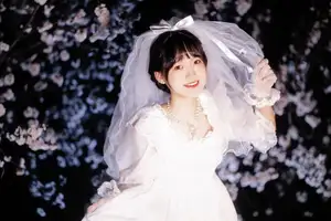 YiTuYu Vol. 8635: Ren Hai Bu's Dreamy White Dress Amidst Blossoms-19