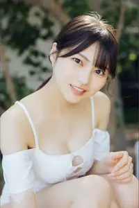 Usa Hiiragi's Youthful Charm: Exclusive Gravure from Young Champion - JP Usa Hiiragi-37