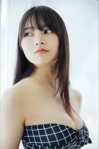 Usa Hiiragi's Youthful Charm: Exclusive Gravure from Young Champion - JP Usa Hiiragi-56