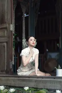 Timeless Grace: Vietnamese Woman in Modernized Ao Dai by a Serene Lotus Pond-0