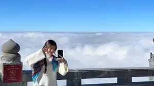 Fansipan: Discover the Breathtaking Sea of Clouds from the Peak, an Unforgettable Northwest Adventure.-8