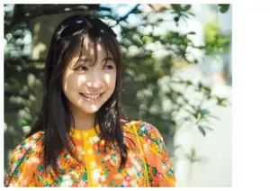 Maya Imamori: Radiant Smile Unveils Budding Love | 1st Photobook Part01-18