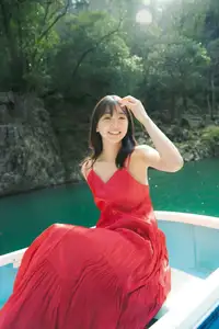 Maya Imamori: Radiant Smile Unveils Budding Love | 1st Photobook Part01-2