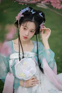 Graceful Mian Mian Si Yuan Dao Amidst Cherry Blossoms Vol.8684 - YiTuYu Art Language-7