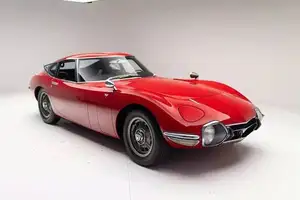 Discover the Toyota 2000GT 1967: A Legendary Classic Sports Car Valued Over 1 Million Dollars.-9