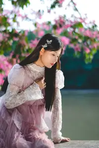 Vol.8632 Nan Yi: Dreamy Youth by the River, A Poetic & Romantic Blossom-13