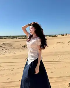 Karty Chang: Dien Bien Hot Girl Shines Bright Amidst Desert Dunes-8