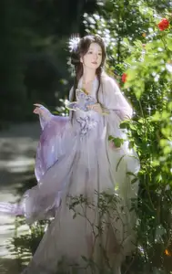 YiTuYu Vol.8633: Chi Yan Zai Zhe Li - Discover the Dreamy Ancient Fairy in the Deep Forest-17