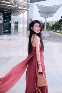 Stunning Maxi Dress Style: A Beautiful Woman's Elegant Pose.-3