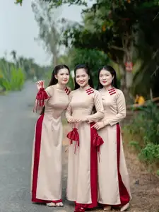 Graceful Vietnamese Ao Dai: The Elegant Beauty of a Vietnamese Girl Amidst Fresh Flowers-2