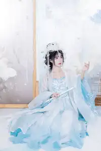 YiTuYu Vol.8652: Discover Xiao Su Su's Ethereal Beauty in Traditional Costume-3