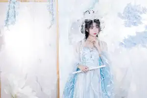 YiTuYu Vol.8652: Discover Xiao Su Su's Ethereal Beauty in Traditional Costume-8