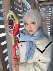 Coser Mim: Enchanting Frieren Cosplay (32P) in a Winter Wonderland-12