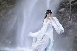 YiTuYu Vol.8709: Chi Yan Zai Zhe Li - Ethereal Beauty of a Wuxia Legend-20