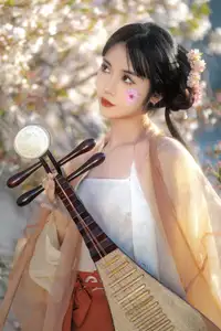 Jian Ying Tao Nai: Elegant Asian Muse Amidst Spring Blossoms - YiTuYu Art Language Vol.8617-4