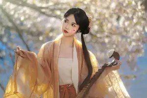 Jian Ying Tao Nai: Elegant Asian Muse Amidst Spring Blossoms - YiTuYu Art Language Vol.8617-17