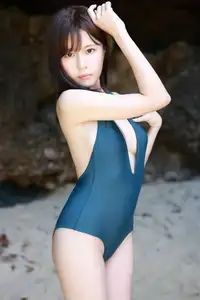 Kana Nakada in FRIDAY Digital Photo Book Soleil Vol.2 Part01: Unveiling Her Captivating Beauty from Japan's Idol Scene.-4