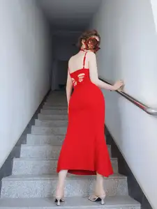 Coser Baiyin81 September Part01: Elegant Allure in a Captivating Red Dress-10