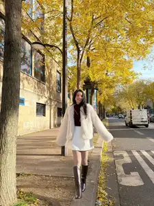 Ha Anh 'Red Rain' Dazzles: Elegant Red Dress Defines Her Striking Fashion Style-8