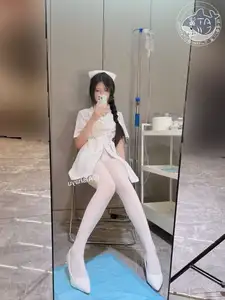 Coser ATsha Transforms into an Alluring White Stockings Nurse - Part02-1