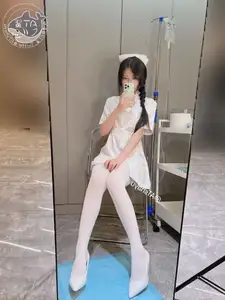 Coser ATsha Transforms into an Alluring White Stockings Nurse - Part02-9