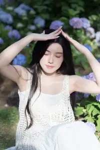 Jing Jing Jing Vol.8624: Dreamy Beauty in a Hydrangea Garden | YiTuYu Art Language Series-18
