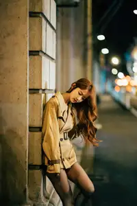 YiTuYu Vol.8618: Bu Chi Zao Fan Hui Gua's Chic Urban Night Style-22