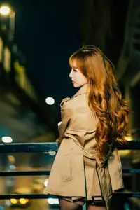 YiTuYu Vol.8618: Bu Chi Zao Fan Hui Gua's Chic Urban Night Style-13