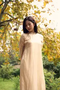 Timeless Vietnamese Beauty: Elegant Ao Dai Girl Amidst Ancient Architecture - Photo 597392964_1911130843144618_1615706383643237778_n.jpg-11