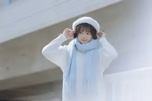 Discover YiTuYu Vol.8625: Yu Pao Pao's Gentle Charm in Warm Winter Sun-1