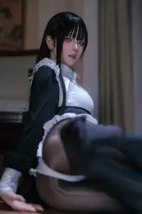 Coser Yu Yu: Alluring Black Stocking Nun – Exclusive Photo Set (41P)-6