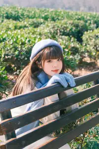 Sai Xi Xi Li Ma: Gentle Charm in a Warm Winter Afternoon | YiTuYu Vol.8670-16