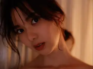 Riko Matsudaira FRIDAY Vol.2: Alluring Charm Unveiled-27