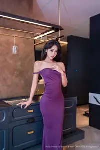 XingYan Vol.407 Shi An An: Alluring Secretary Style with Elegant Black Sheer Stockings-30