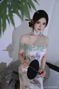 XiuRen No.10694 A Yi Sha: Captivating Oriental Elegance in a Stunning Dress-21