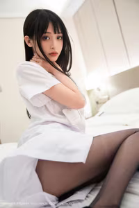 Kiko Mogi: Alluring Beauty in Nurse Uniform - XiuRen No.10373 Collection-13