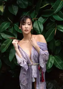 Natsuki Sena Enchanting: Captivating Tamayura Moments Amidst Lush Green Nature-0